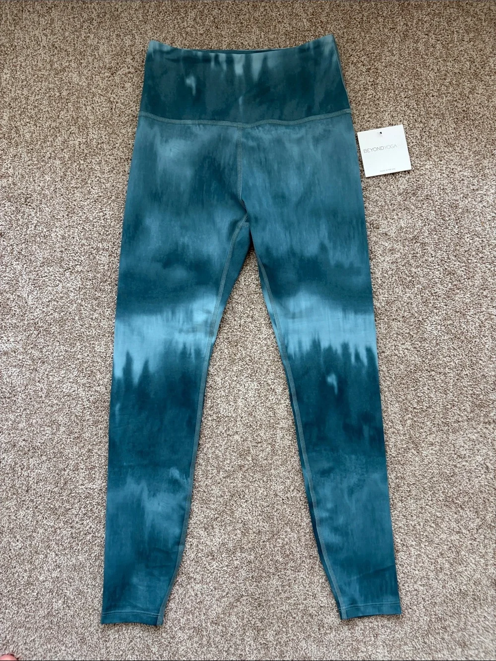 Beyond Yoga Lux High Waisted 7/8 Leggings - Sky Blossom - NWT SZ M